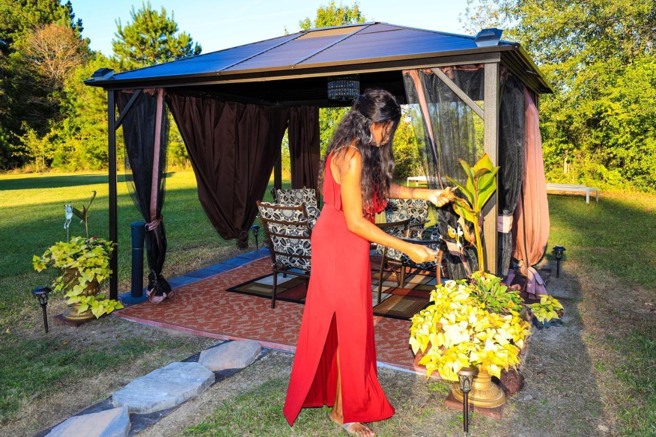 Cozy Mobay Bed & Breakfast Hampton Bagian luar foto